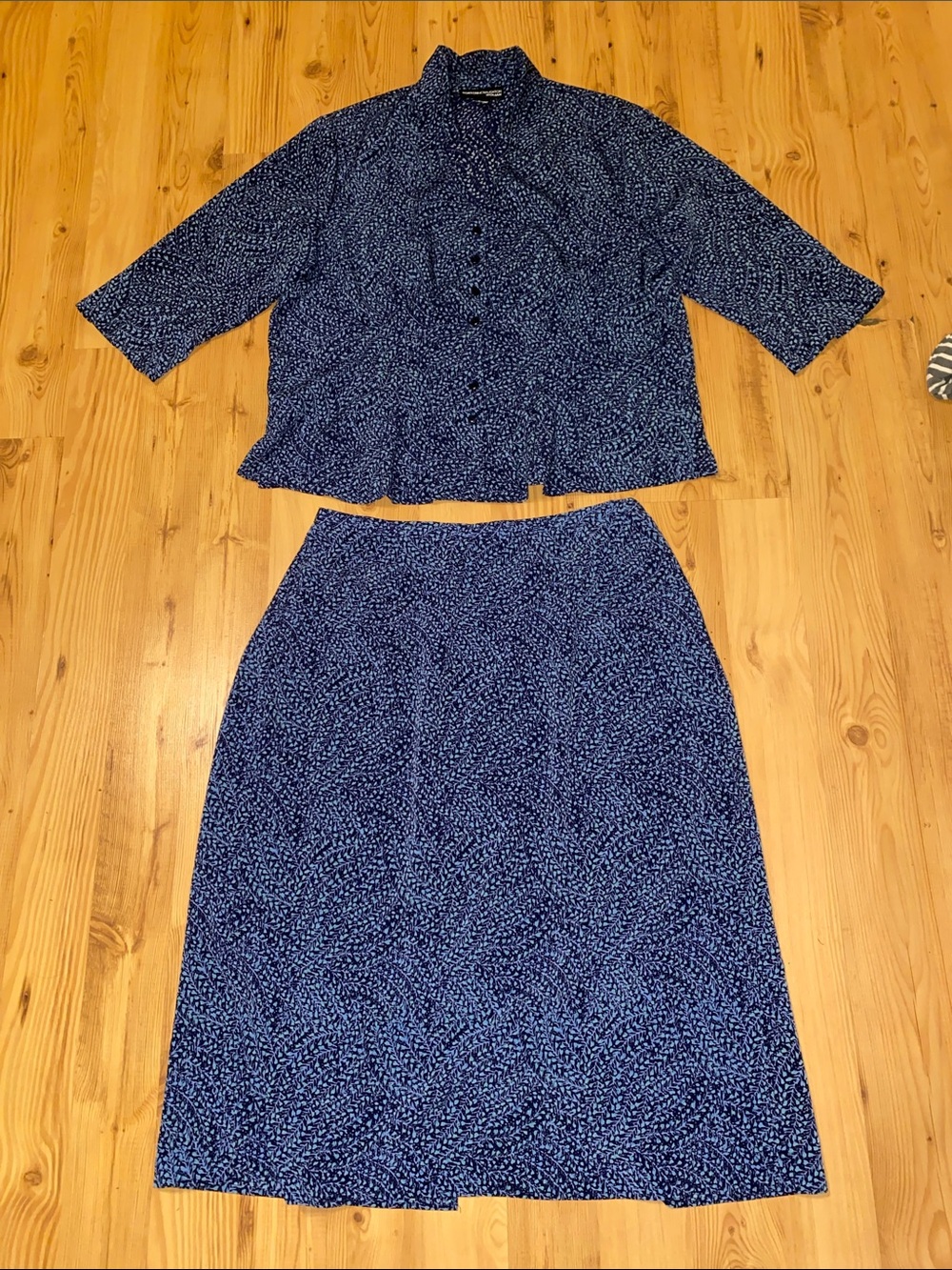 Norton McNaughton Navy Printed Two-Piece Skirt Set